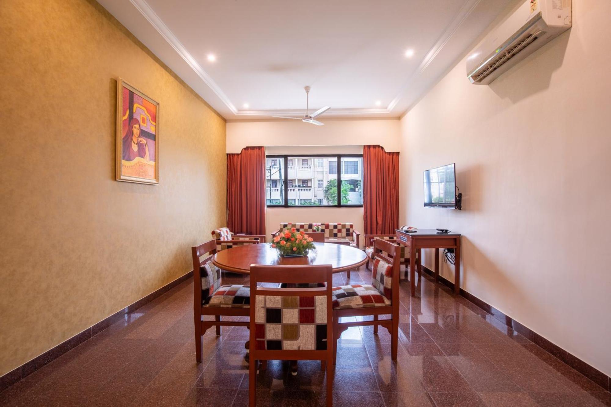 Jenneys Residency Hotel Coimbatore Phòng bức ảnh