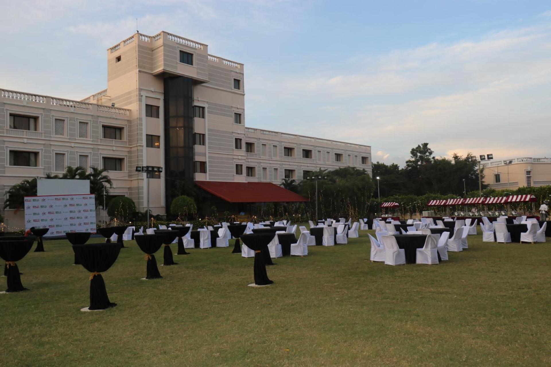 Jenneys Residency Hotel Coimbatore Ngoại thất bức ảnh