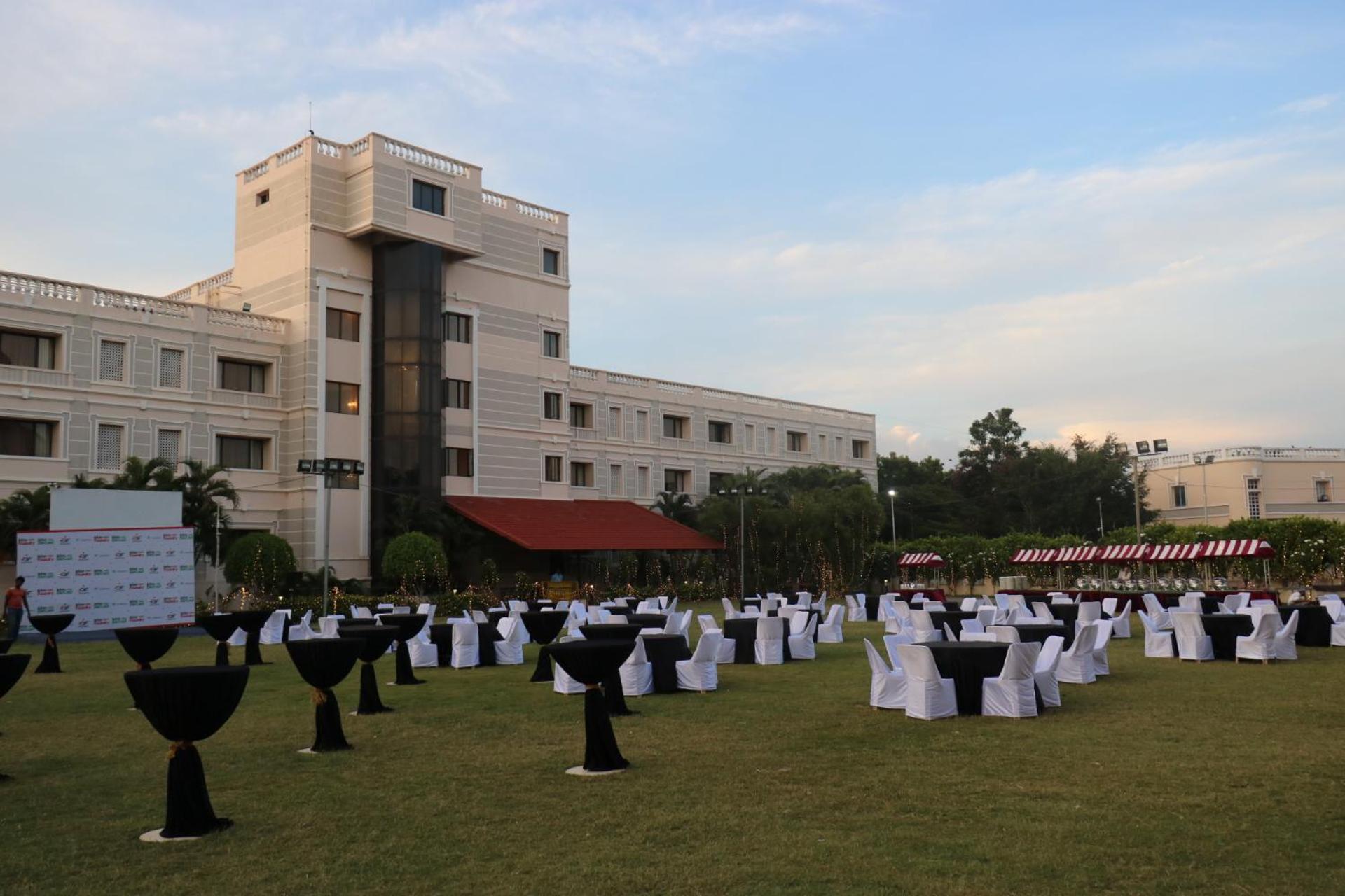Jenneys Residency Hotel Coimbatore Ngoại thất bức ảnh